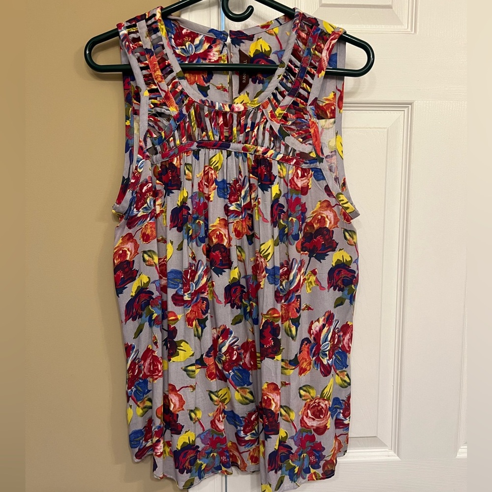 Ranna Gill Floral Sleeveless Top, size M in great condition.